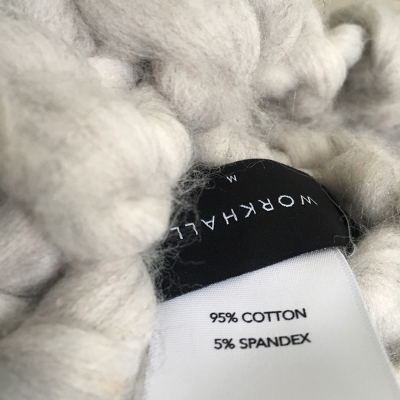 Workhall Grey Hand-knit Tube Scarf - Picture 6 of 6